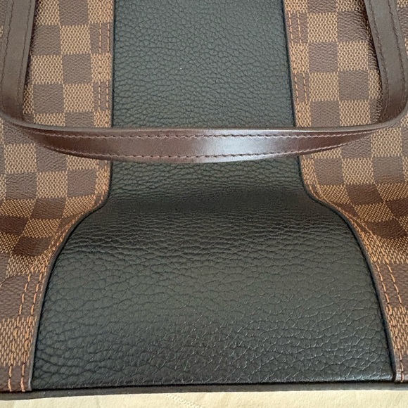 Louis Vuitton Tote/Shoulder Bag - Picture 15 of 17